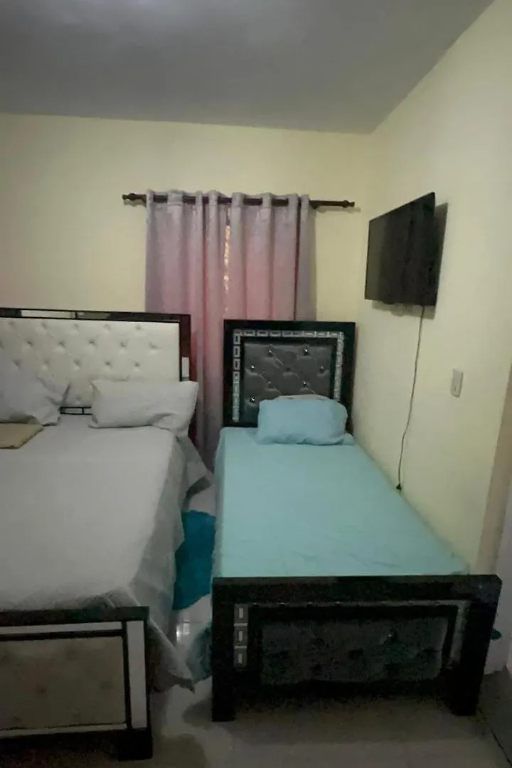 Apartamento Romana Del Oeste Λα Ρομάνα